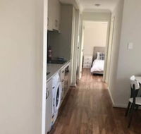 Apartment Stay Close to Surfers Paradise - Hotel Accommodation