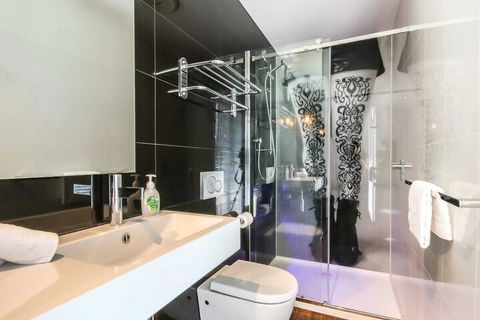 Architecturally Designed Studio 10 Minutes To CBD - Hotel Accommodation 4