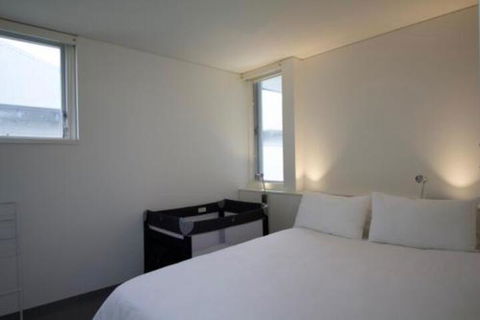 Boathouse Nearly In The Water & Wonderful Views - Hotel Accommodation 3