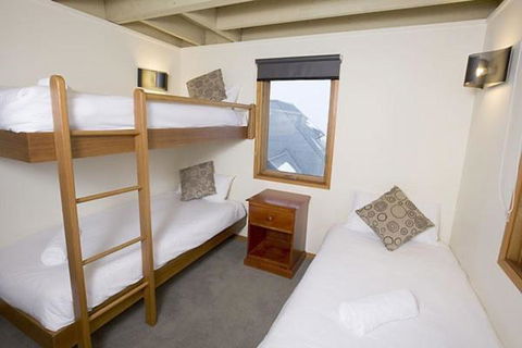 Eagles Nest - Hotel Accommodation 1