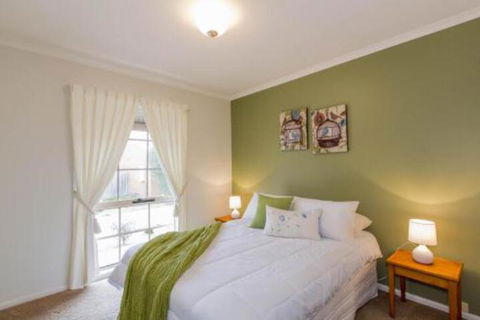 PERFECT On PYMBLE AVE - Hotel Accommodation 5