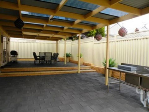 Armadale House Kingscote - Hotel Accommodation 3