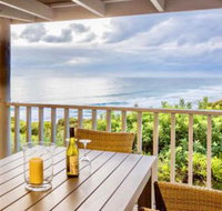 Yallingups best located beach house - Hotel Accommodation