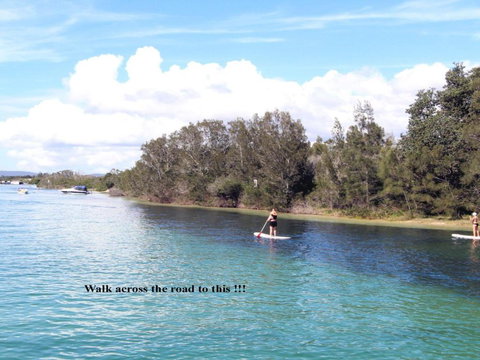 Kanandah 5 By The Lake! - Hotel Accommodation 3