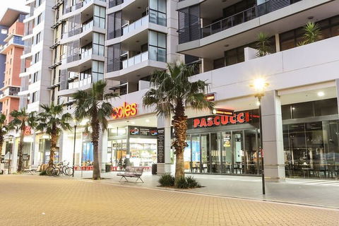 Beautiful Home 2beds Apt @waterloo-close To CBD - Hotel Accommodation 3