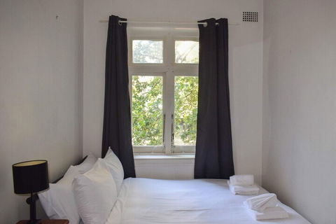 Incredible Location One Bedroom Apartment - Hotel Accommodation 7
