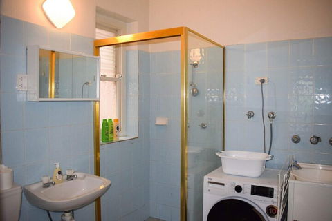 Incredible Location One Bedroom Apartment - Hotel Accommodation 5