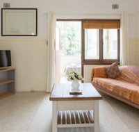 B6 Cafes  Restaurants close to UWA - Hotel Accommodation