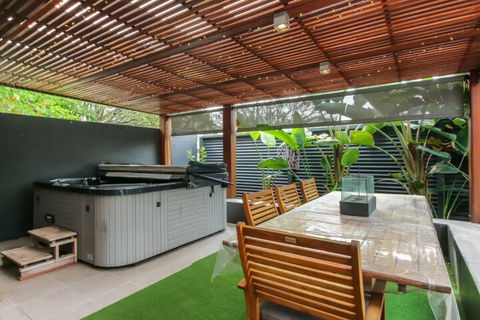 Spacious 2 Bedroom Apartment In Ascot With Large Private Garden - Hotel Accommodation 7