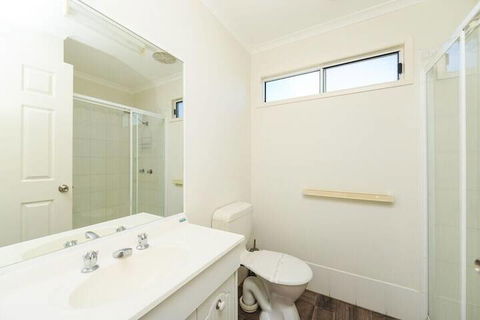 Reflections Holiday Parks Lake Keepit - Hotel Accommodation 7