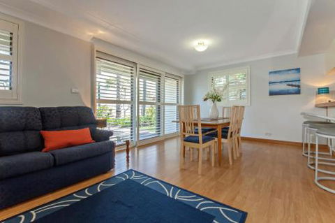 Carindale Unit 10 / 19 23 Dowling Street - Hotel Accommodation 2