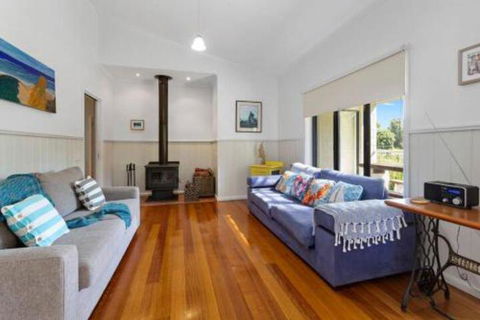 MERMAIDS On MARENGO Large Home With Wifi - Hotel Accommodation 0