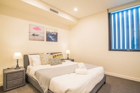 Modern 2bed2bath APT At Neutral Bayparking+wifi - Hotel Accommodation 3