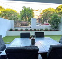 Ascot Apartments - Hotel Accommodation
