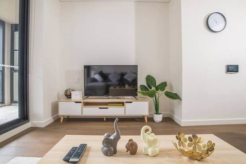 Bright & Modern! 2bed 2bath APT With Parking - Hotel Accommodation 3