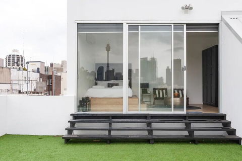 Modern Stylish Penthouse - Hotel Accommodation 1