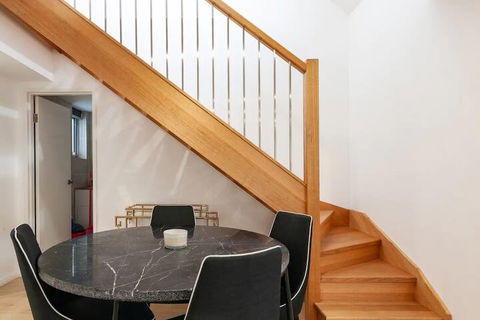Modern Stylish Penthouse - Hotel Accommodation 3
