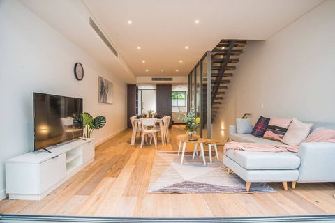 Amazing 3beds3bath Townhouse@rosebery - Hotel Accommodation 3