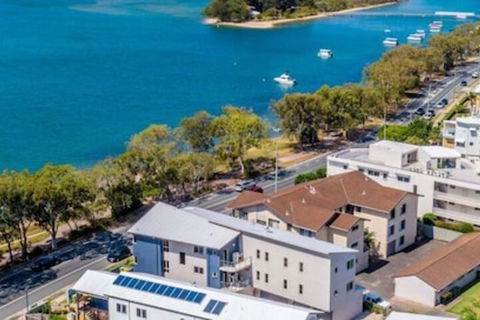 Waterfront Haven At Maroochydore - Hotel Accommodation 1
