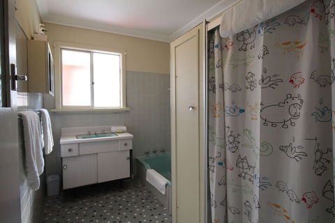 The White House - Hotel Accommodation 3