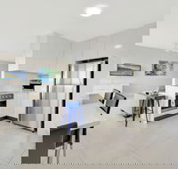 2 BDRM Beach Apartment BILGOLA4 - Hotel Accommodation