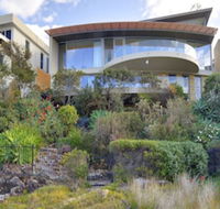 Whale View - Hotel Accommodation