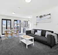 HOLT1 Crows Nest Holtermann Street - Hotel Accommodation