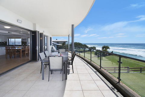 Lennox On The Beach Unit 2 Lennox Head - Hotel Accommodation 1