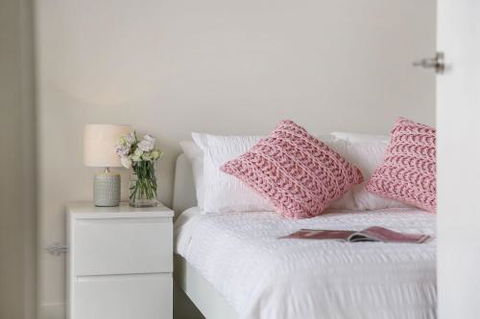 Cosy 3BR Penthouse Close To Westfield Hornsby & Train Station - Hotel Accommodation 4