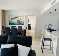 Cosmopolitan Exclusive Rental Apartments - Hotel Accommodation