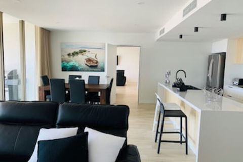 Cosmopolitan Exclusive Rental Apartments - Hotel Accommodation 0