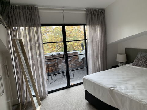 Wentworth Park Road Apartments - Hotel Accommodation 5