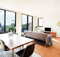 Crows Nest 7 - Hotel Accommodation