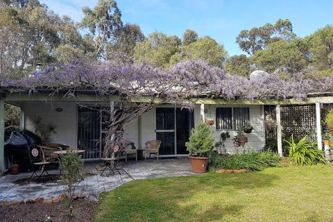 Wisteria Cottage Augusta - Hotel Accommodation 6