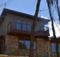 Of Stone  Wood Guesthouse Secluded getaway - Hotel Accommodation