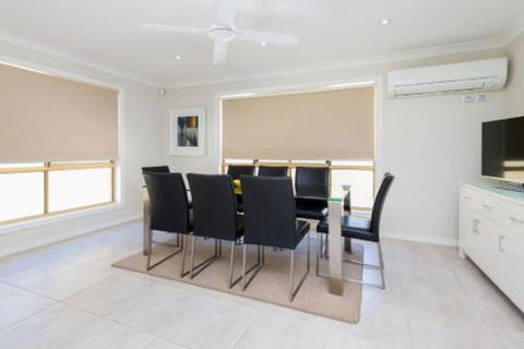 Holiday Home Limetree - Hotel Accommodation 4