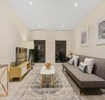 New 2 beds Apt mins walking to Darling HarbourQVB