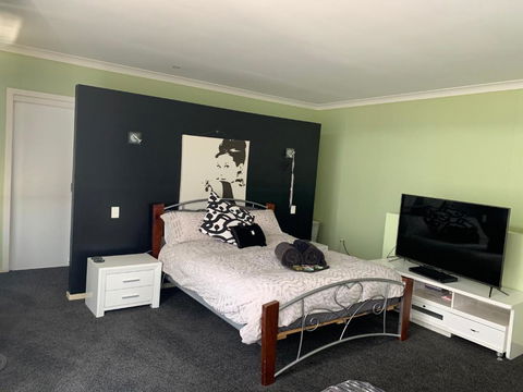 Farm Stay On Horse Property - Hotel Accommodation 1