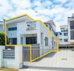 Suttons Beach Holiday Let - Hotel Accommodation