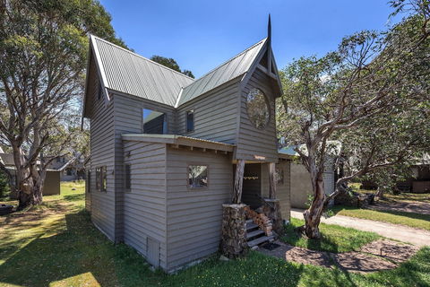 Aaragon - Hotel Accommodation 1