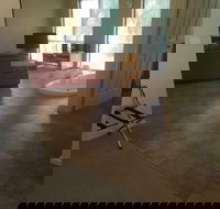 Romantic Getaway in Otway Ranges - Hotel Accommodation