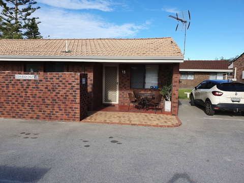 Ocean Beach Chalet 18 - Hotel Accommodation 5