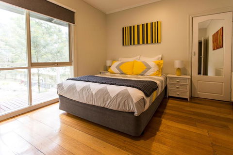 Devinegetaway - Hotel Accommodation 2
