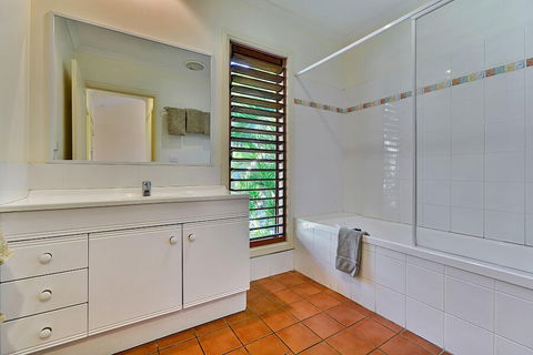 Heliconia Grove 9 - Hotel Accommodation 0