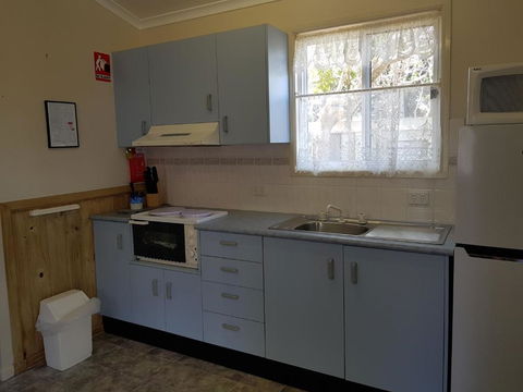 Jacaranda Holiday Park - Hotel Accommodation 3