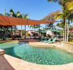 Jacaranda Holiday Park - Hotel Accommodation