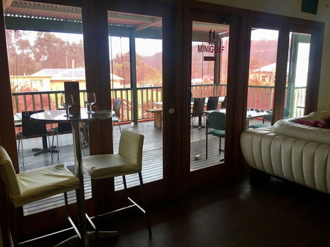 Pemberton Lodge - Hotel Accommodation 4