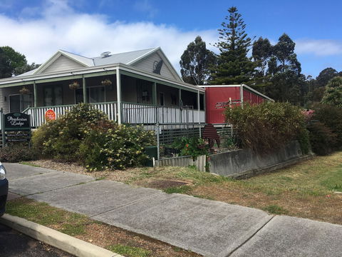 Pemberton Lodge - Hotel Accommodation 2