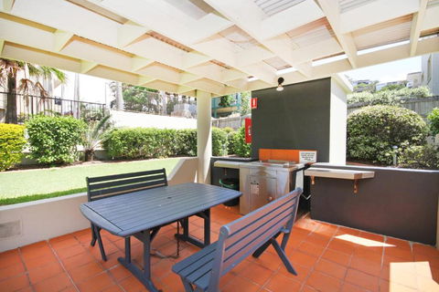 Unit 1 The Rocks 1746 David Low Coolum Beach 500 Bond - Hotel Accommodation 6