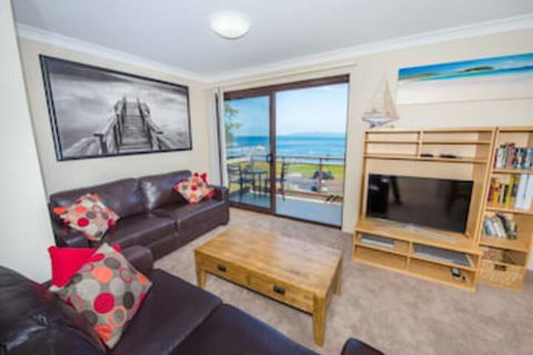 Collendina Unit 15 Little Beach - Hotel Accommodation 0